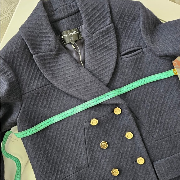 Chanel Wool Navy coat - Picture 7 of 15